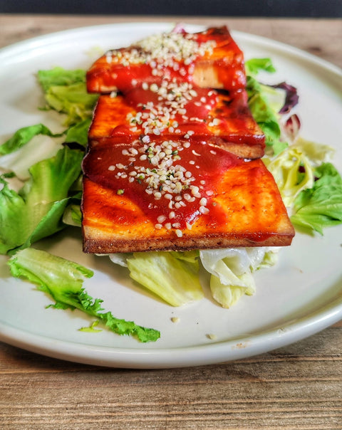 Tofu al forno aromatizzato al BBQ